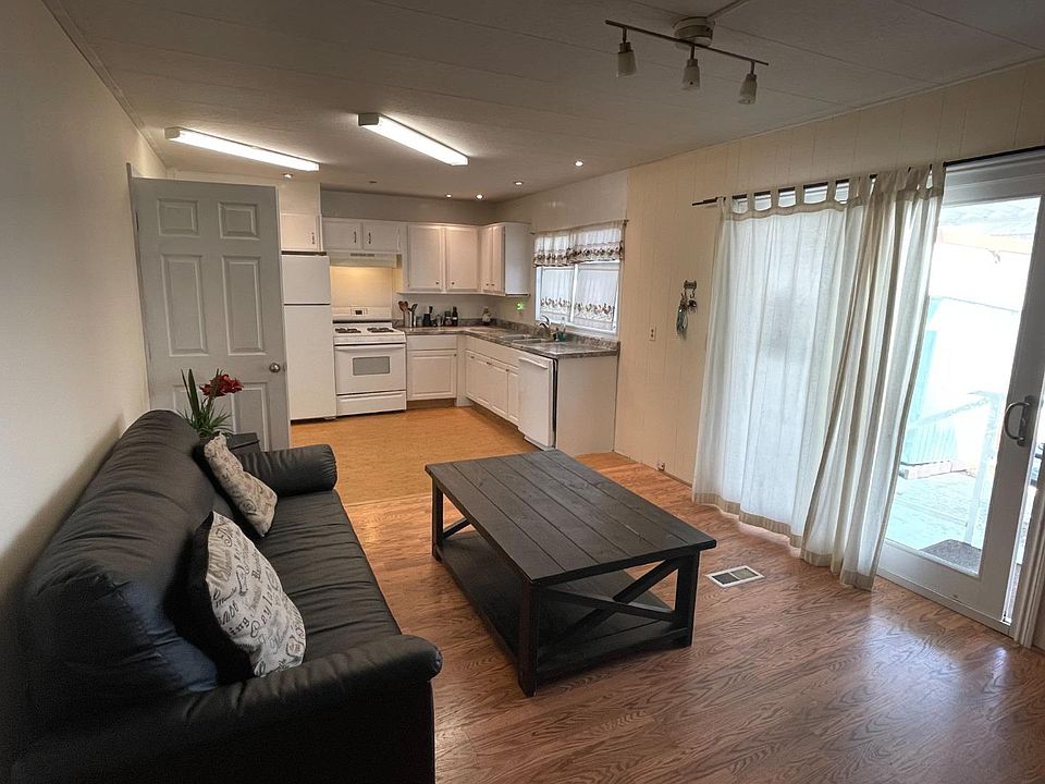 1st image of 13 Dockside Dr #330