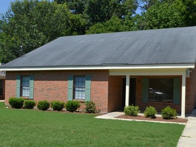 542 Forest Park Dr, Montgomery, AL, 36109
