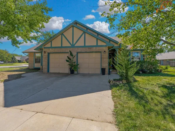 9325 E Funston St, Wichita, KS 67207