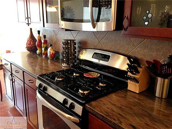 4th image of 638 Puffin Pl