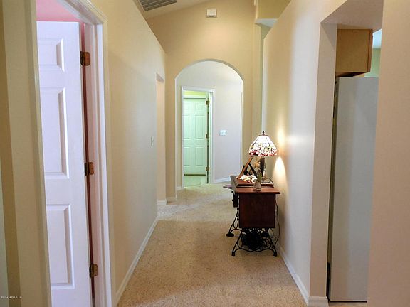 3rd image of 505 Salt Wind Ct E