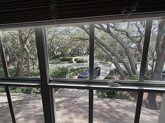 5th image of 13147 Greengage Ln
