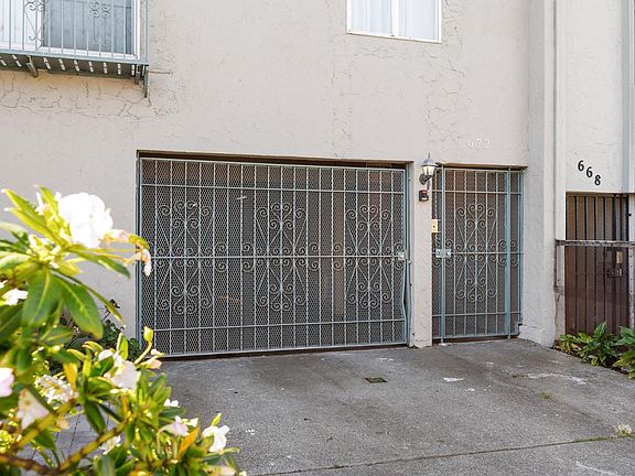 2nd image of 672 Villa St