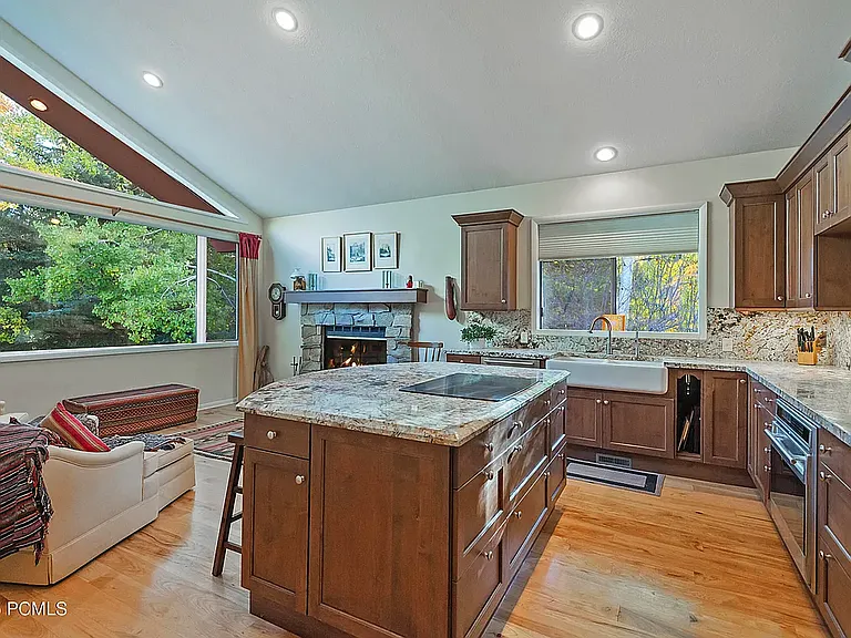 10 Claimjumper Ct — Photo 27