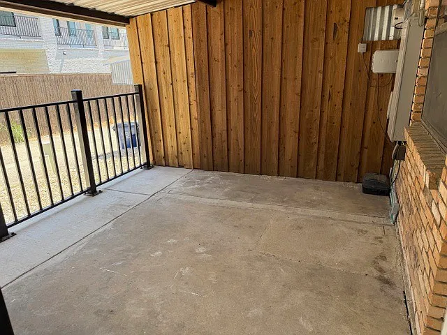 505 Cedar Elm Ln — Photo 4