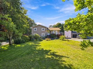 12 Brookfield Road, St. John's, NL A1E3T7