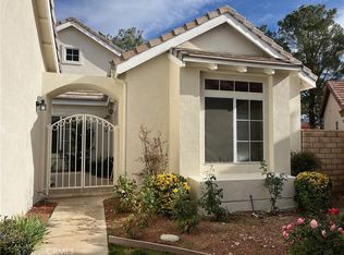 19645 Rolling Green Dr, Apple Valley, CA 92308