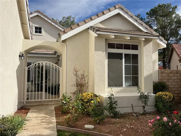 19645 Rolling Green Dr, Apple Valley, CA 92308