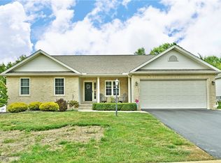 2291 Saddlebrook Ln, Cortland, OH