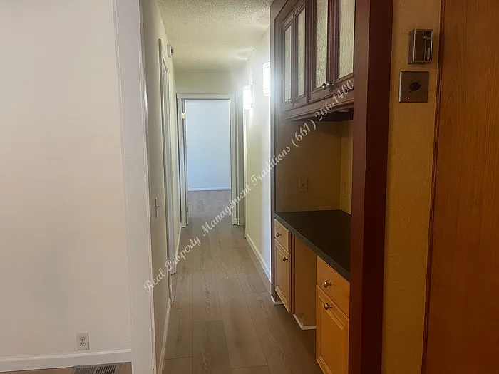 2804 Park Ave — Photo 8