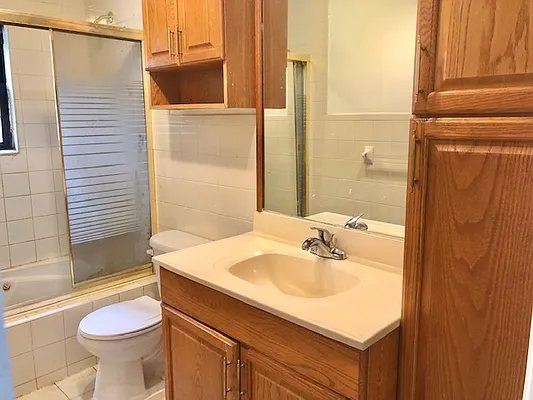 Sold by Eagle Realty Group New York | media 14