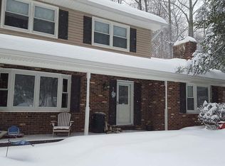 8033 Stillbrooke Rd, Manassas, VA 20112