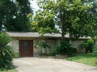 5827 Belneath St, Houston, TX 77033