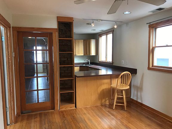 3rd image of 1750 W Winnemac Ave Unit 3