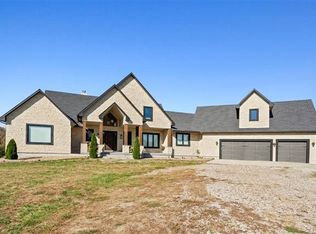 10118 S Corn Rd, Lone Jack, MO 64070
