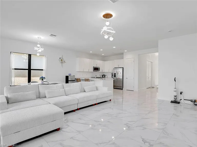 20329 Fair Oak Ln — Photo 12