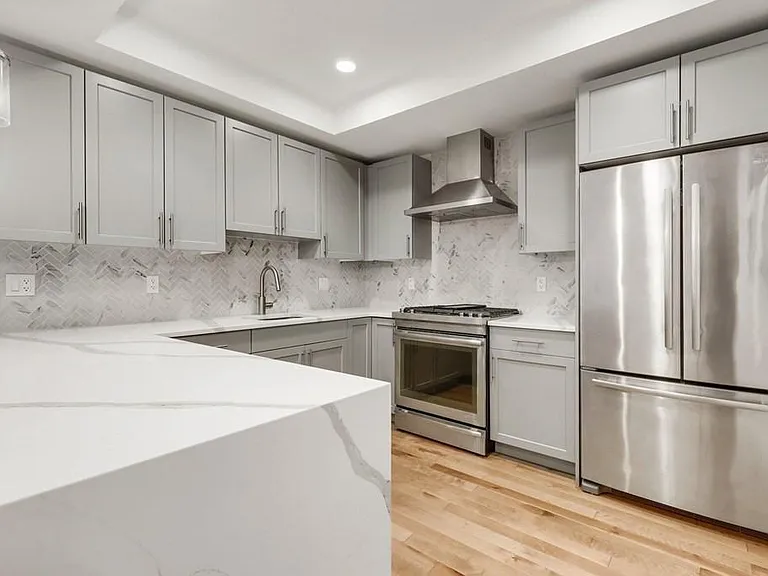 50 Hichborn St #310 — Photo 7