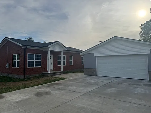619 Mayes Ln Photo 1