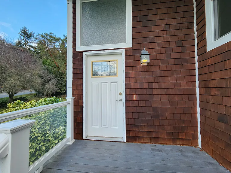 371 Melissa St — Photo 3