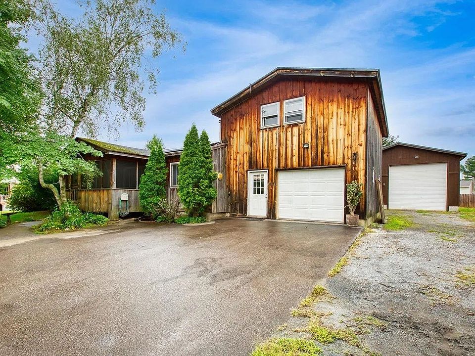 1st image of 98 Meadow Road