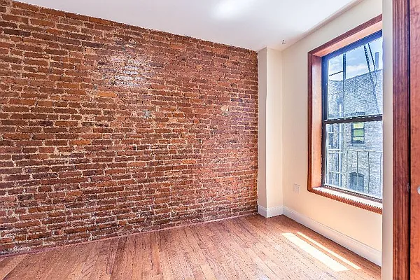 Rented by Executive Towers  | media 20