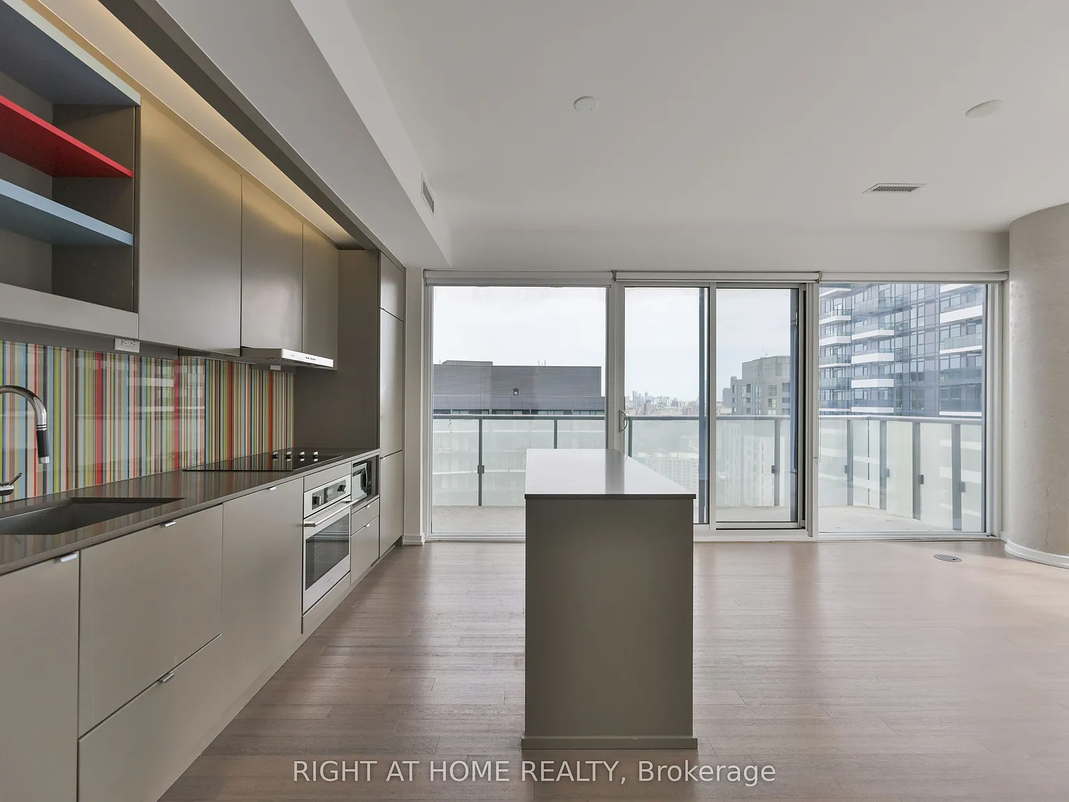2 bed, $2,750 — Photo 2