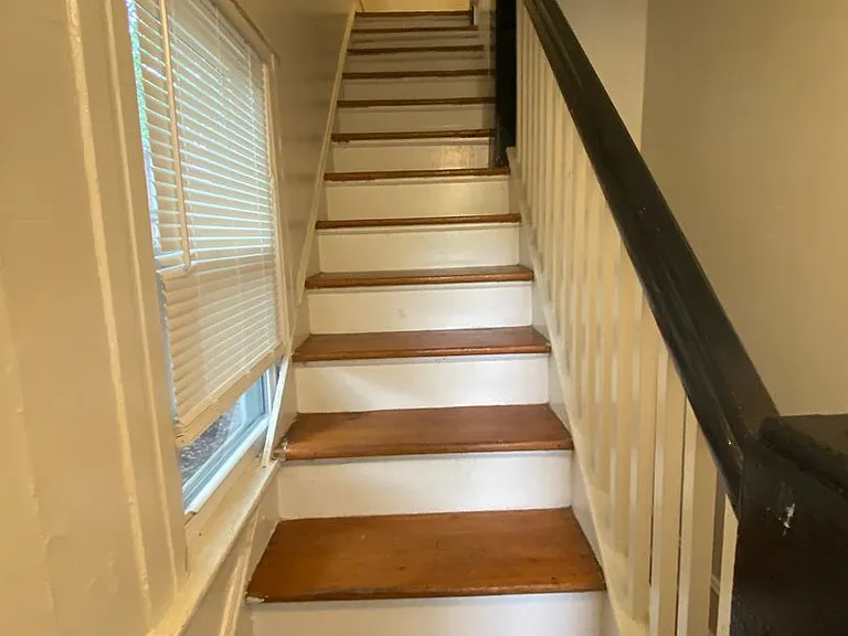 1005 N Buchanan Blvd #B — Photo 3