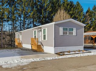 328 Festival Rd, Washington, PA 15301