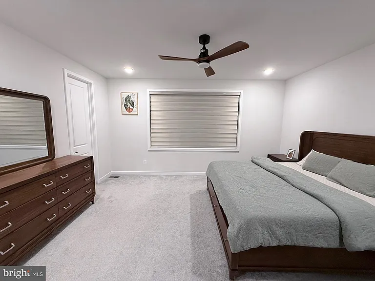 42114 Waltz Ter — Photo 16