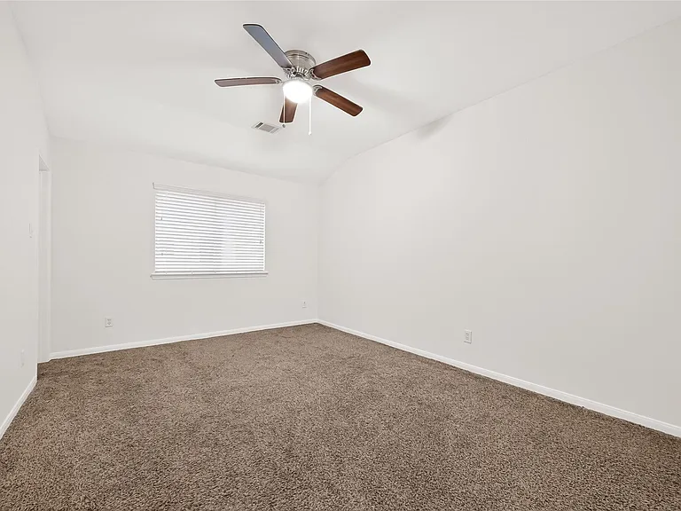 22303 Naple Hollow Ln — Photo 35