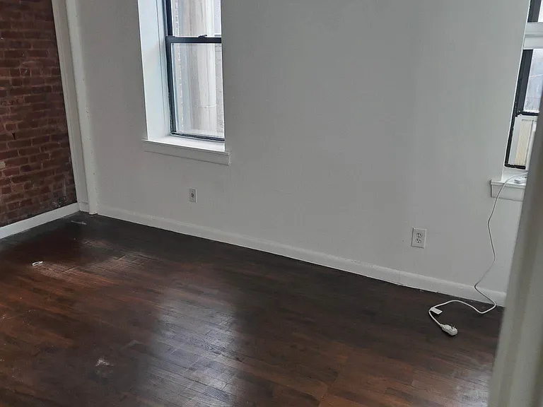 235 2nd Ave #5C — Photo 9