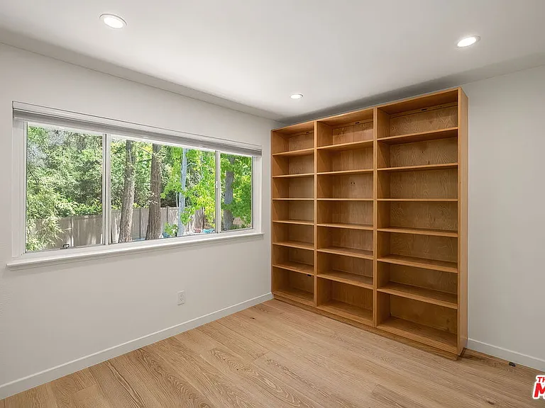 10311 Clusterberry Ct — Photo 25