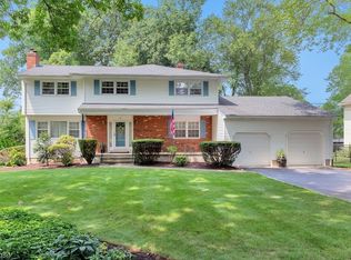 55 Douglas Dr, Towaco, NJ 07082