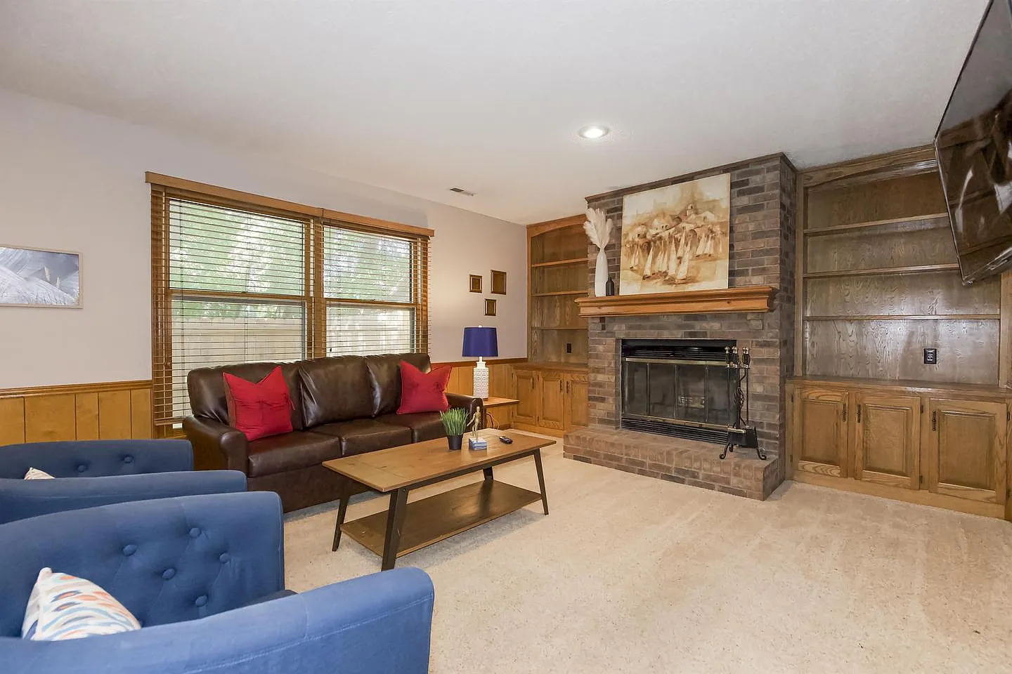 Charming Family Home in a Quiet Olathe Neighborhood — Photo 1