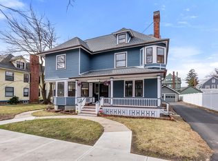 30 Firglade Ave, Springfield, MA 01108