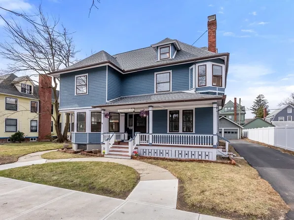 30 Firglade Ave, Springfield, MA 01108