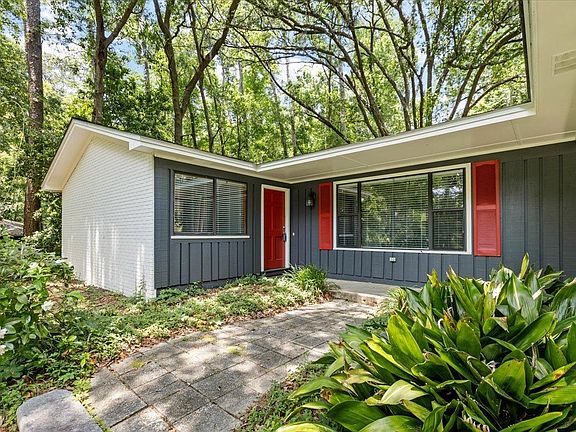 5th image of 3029 Cloudland Dr