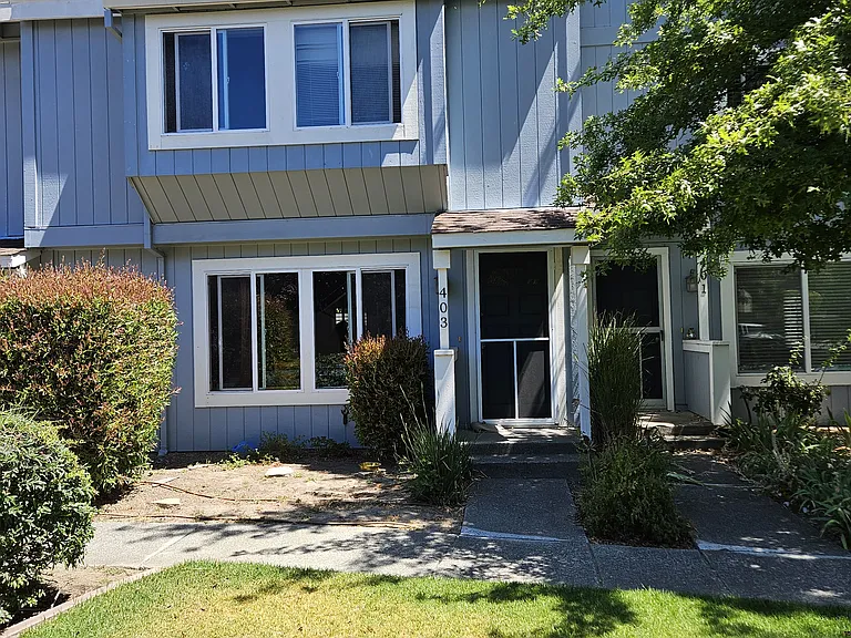 403 Fernbridge Pl — Photo 27