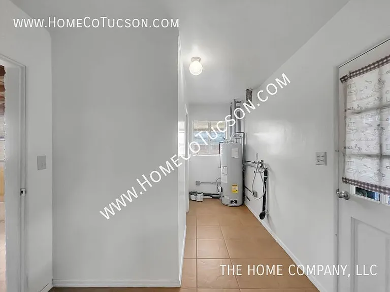 4738 E Cooper St — Photo 25