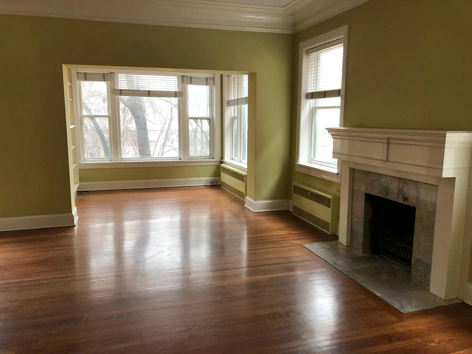 161 E 2nd Ave — Photo 2
