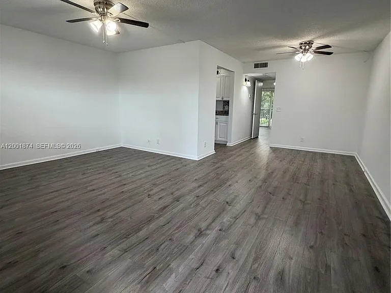 800 SW 131st Ave #311F — Photo 5