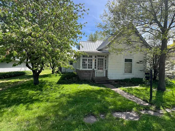 206 W State Road 352, Boswell, IN 47921