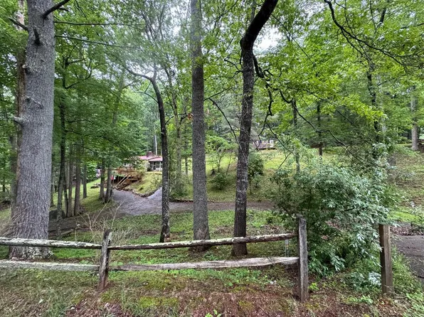 388 Salthouse Branch Rd, Henry, VA 24102