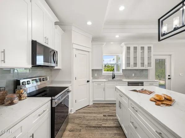 281 N Wells St, Panama City Beach, FL 32413