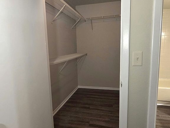 Walk in closet