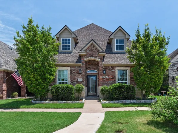 3300 Fountain Way, Granbury, TX 76049