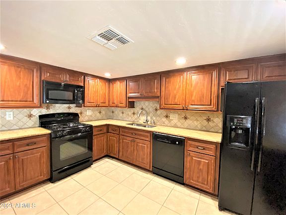 5th image of 7429 E Almeria Rd