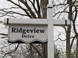 3914 Ridgeview Dr, Richfield, OH 44286