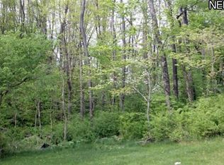 Akron Rd, Wooster, OH 44691