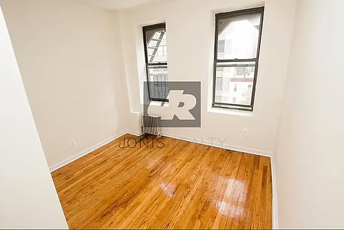 318 E 34th St #5A Photo 1